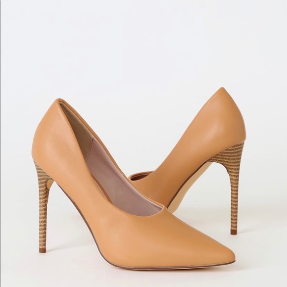 NEW Nude Pointed Toe Heels - Picture 4 of 5